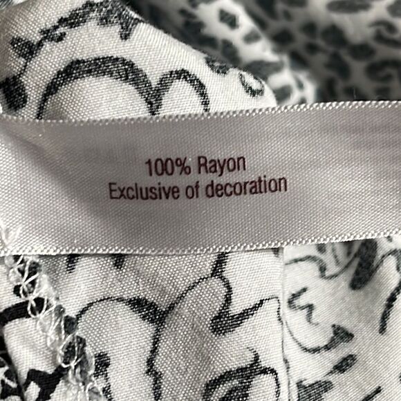 Stan Herman Sleep Shirt Womens Small v neck cap sleeve - Picture 9 of 9